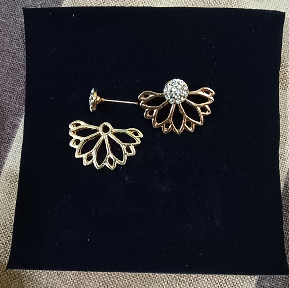 Studded two way earrings - Picture 4 of 7